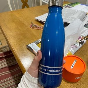 NIB Le Creuset Water Bottle